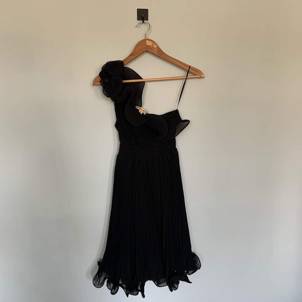 Double Zero One Shoulder Black Dress